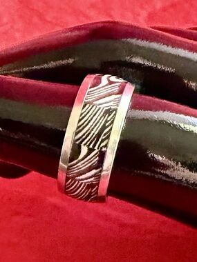 Vintage Charm: Stainless Steel Zebra Print Ring Band 🦓 Size 7